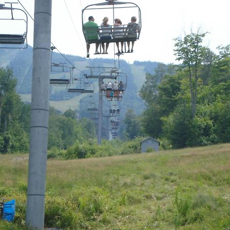 Sugarloaf Mountain Hotel Carrabassett Valley Exterior photo